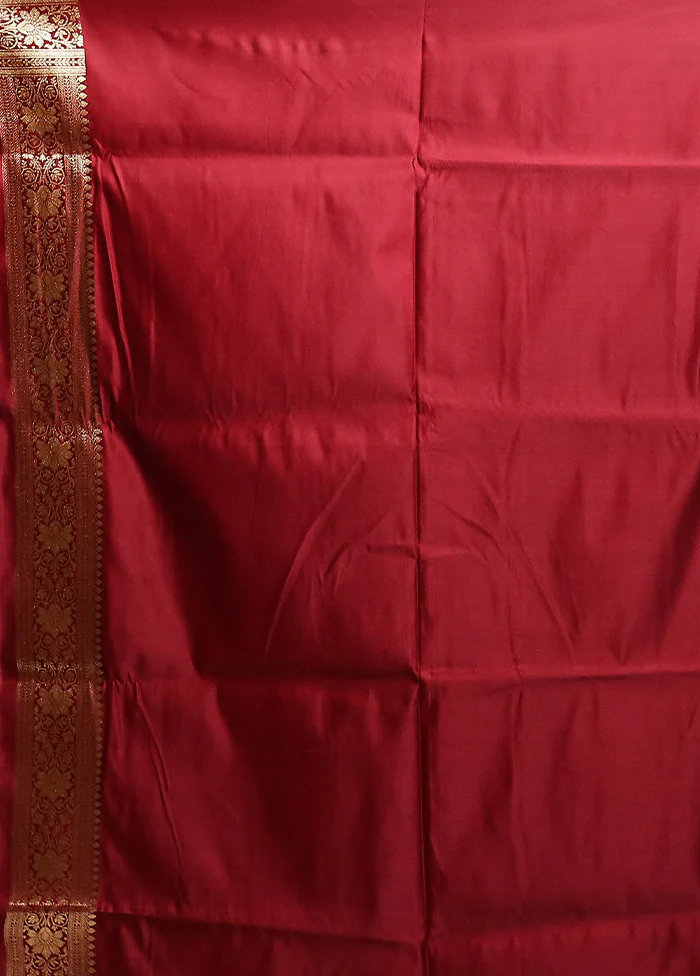 Red Banarasi Silk Saree With Blouse Piece - Image 5