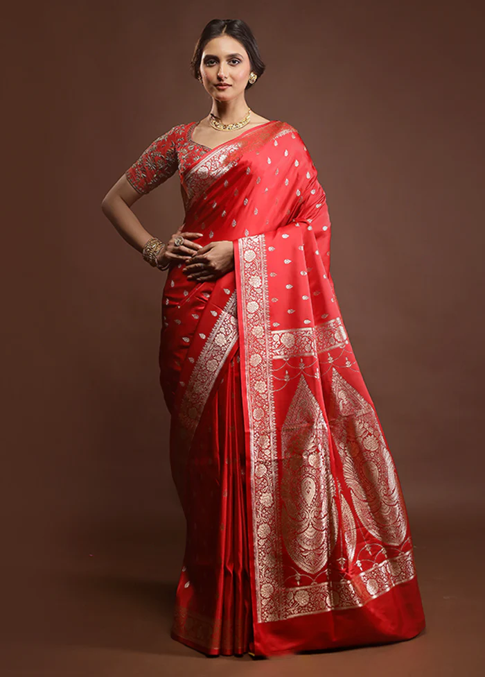 Red Banarasi Silk Saree With Blouse Piece - Image 2