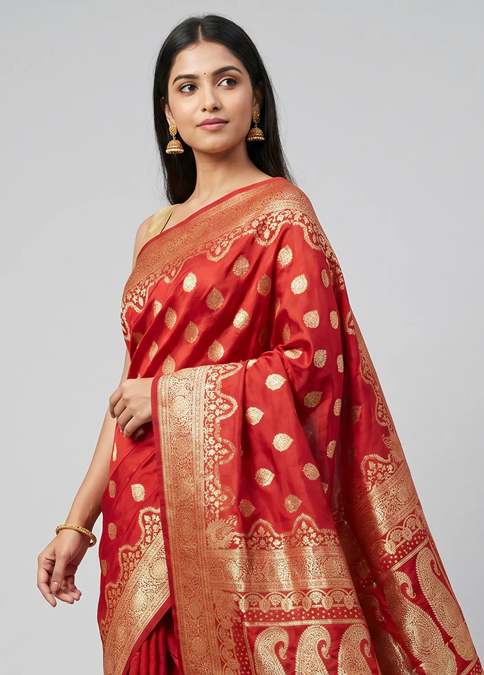 Red Banarasi Silk Saree With Blouse Piece - Image 2