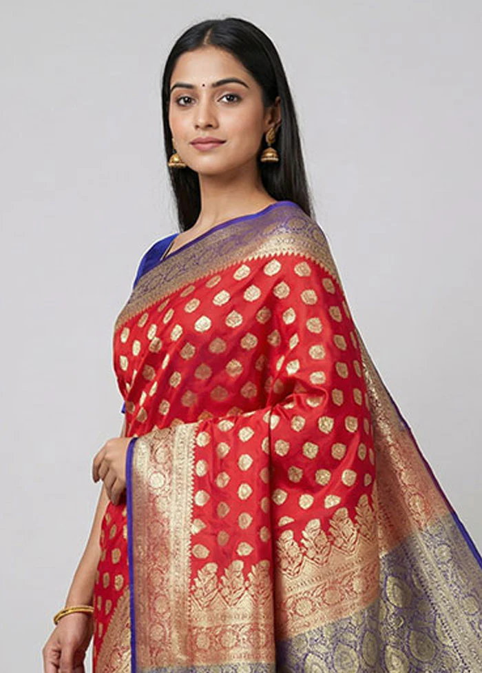 Red Banarasi Silk Saree With Blouse Piece - Image 2