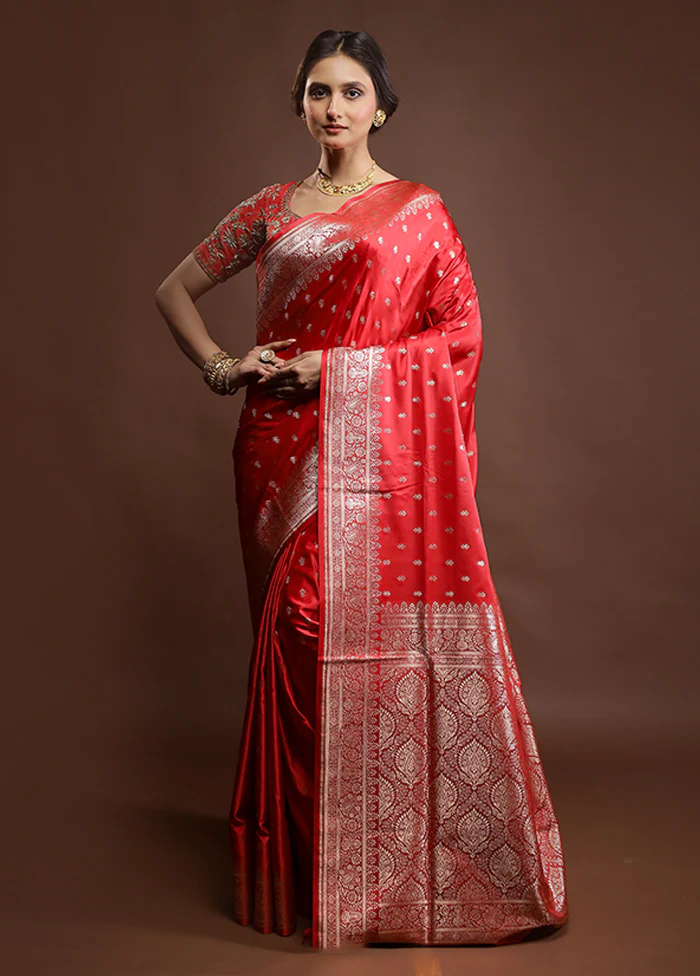 Red Banarasi Silk Saree With Blouse Piece - Image 2