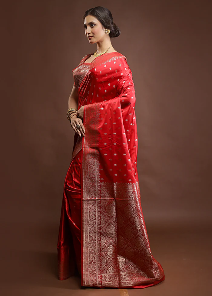 Red Banarasi Silk Saree With Blouse Piece - Image 4