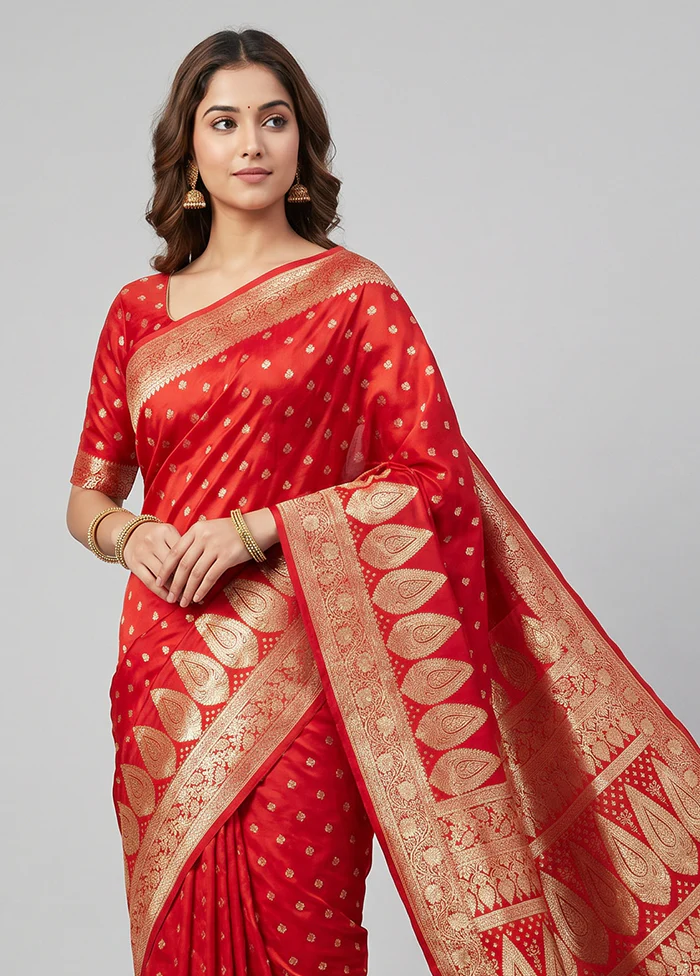 Red Banarasi Silk Saree With Blouse Piece - Image 2