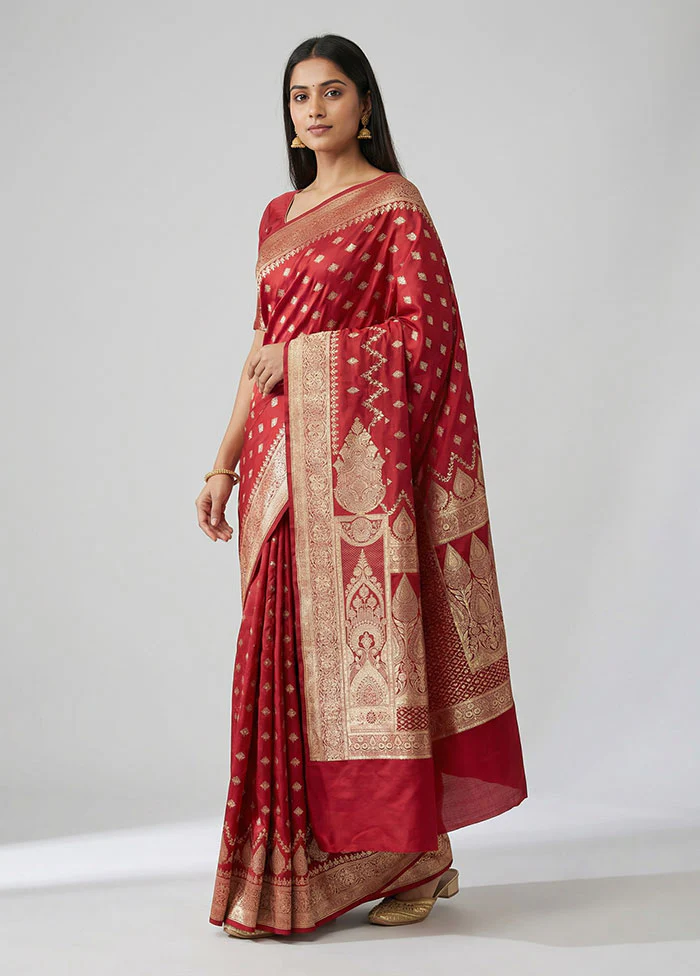 Red Banarasi Silk Saree With Blouse Piece