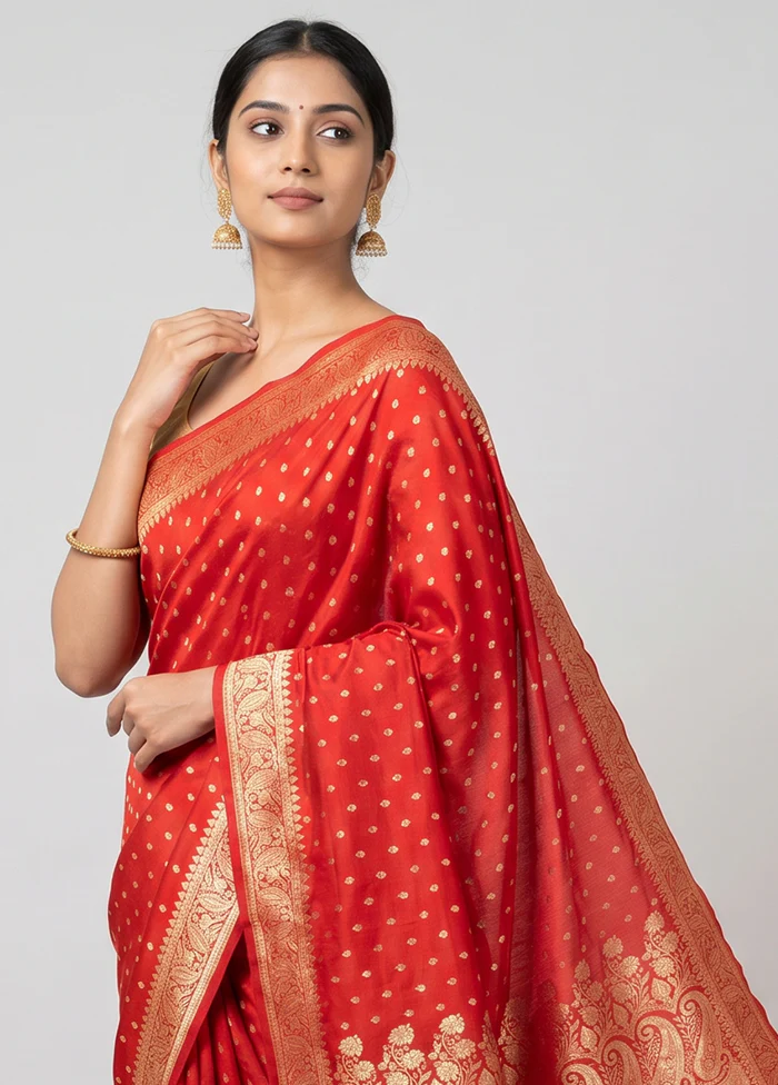 Red Banarasi Silk Saree With Blouse Piece - Image 2