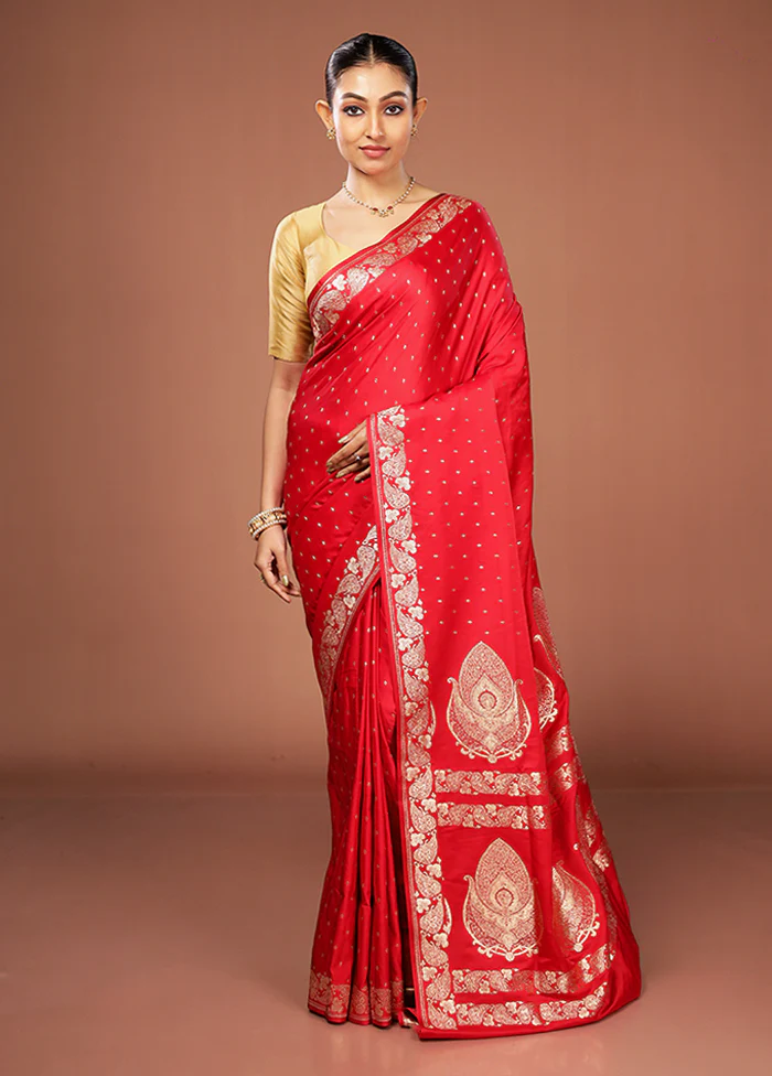 Red Banarasi Silk Saree With Blouse Piece - Image 2