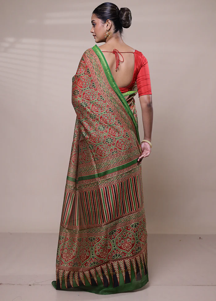 Red Chanderi Cotton Saree With Blouse Piece - Image 3