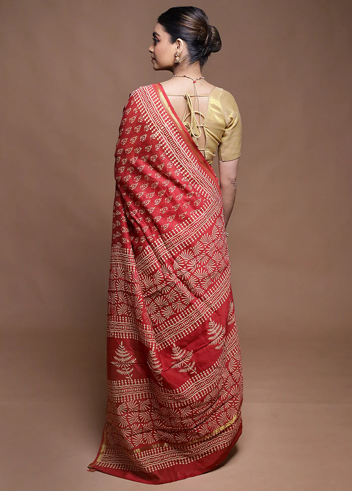 Red Chanderi Cotton Saree With Blouse Piece - Image 3
