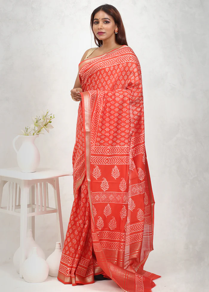Red Chanderi Cotton Saree With Blouse Piece - Image 2