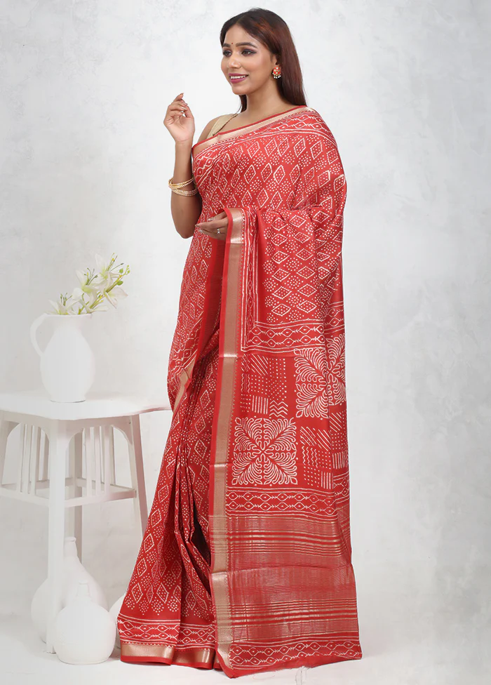 Red Chanderi Cotton Saree With Blouse Piece - Image 2