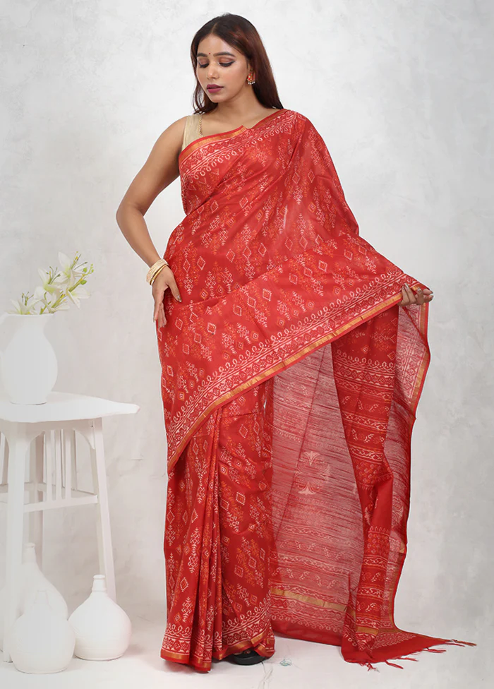 Red Chanderi Cotton Saree With Blouse Piece - Image 2
