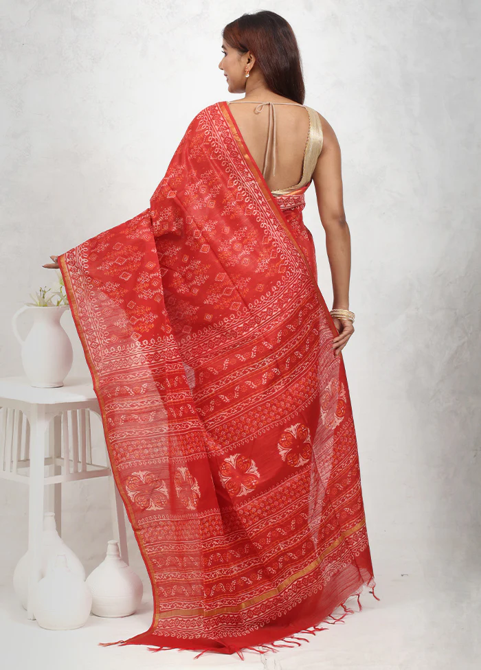 Red Chanderi Cotton Saree With Blouse Piece - Image 3