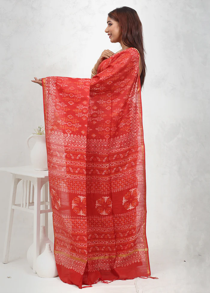 Red Chanderi Cotton Saree With Blouse Piece - Image 4