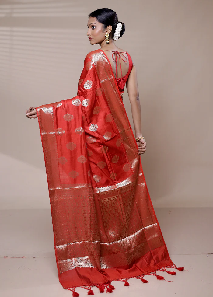 Red Cotton Saree With Blouse Piece - Image 3