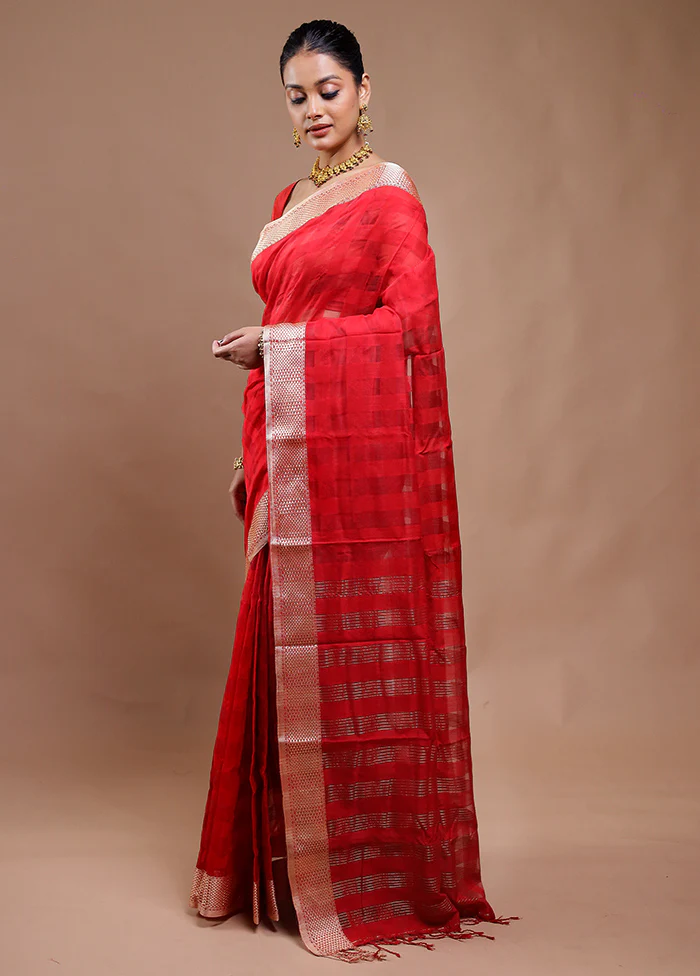 Red Cotton Saree With Blouse Piece - Image 4