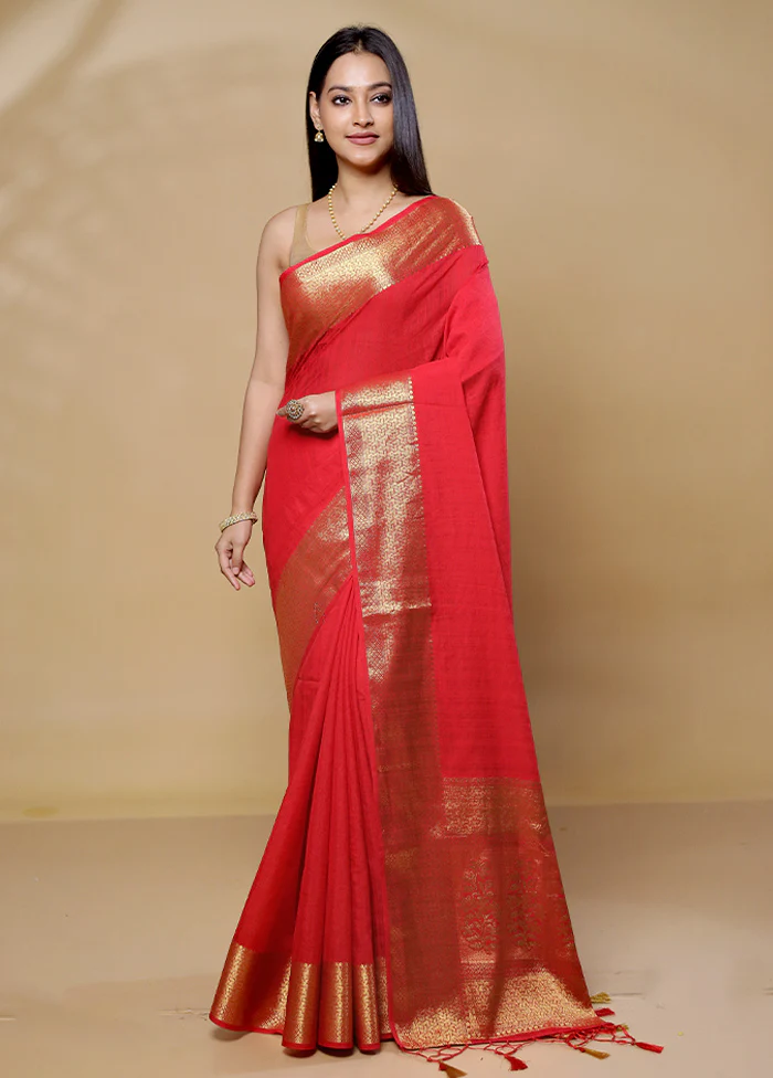 Red Dupion Silk Saree With Blouse Piece - Image 2