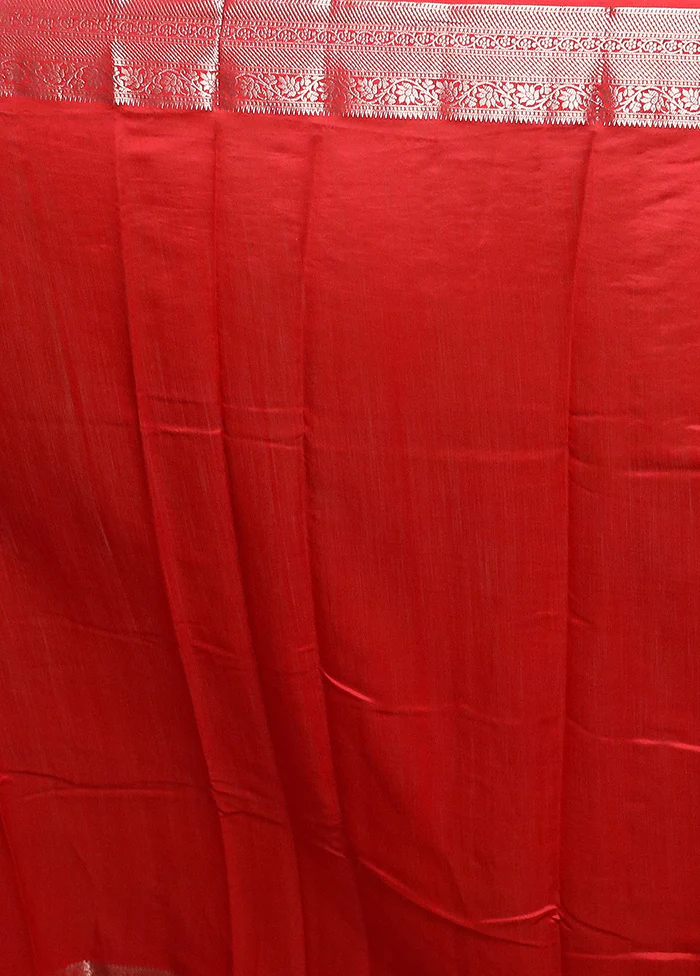 Red Dupion Silk Saree With Blouse Piece - Image 5