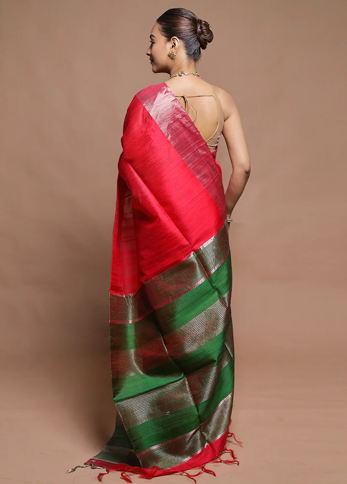 Red Dupion Silk Saree With Blouse Piece - Image 3
