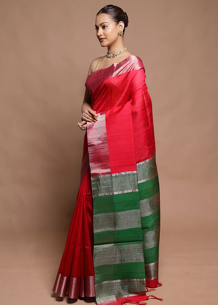Red Dupion Silk Saree With Blouse Piece - Image 4