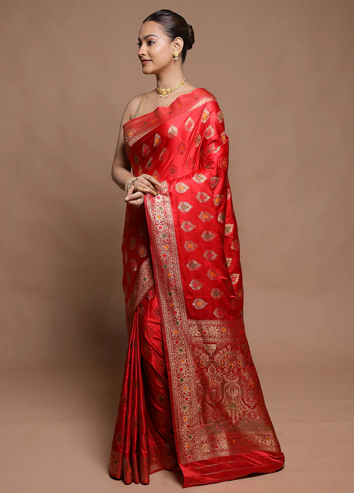 Red Dupion Silk Saree With Blouse Piece - Image 4