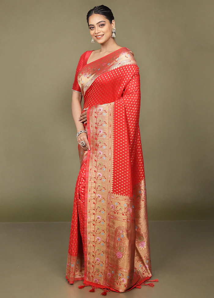 Red Dupion Silk Saree With Blouse Piece - Image 4