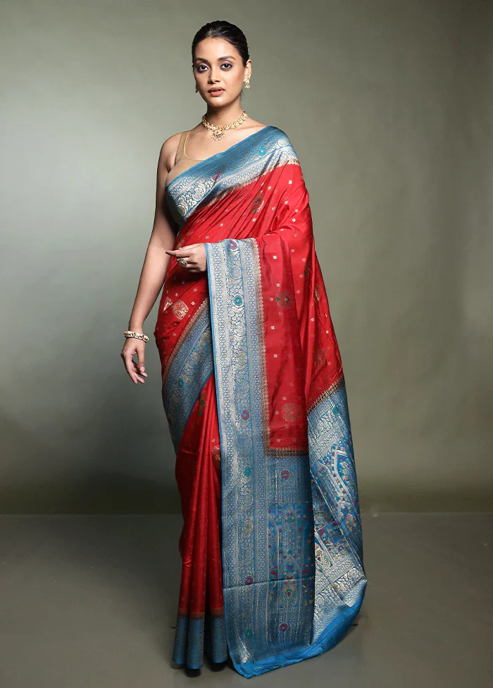 Red Dupion Silk Saree With Blouse Piece - Image 2