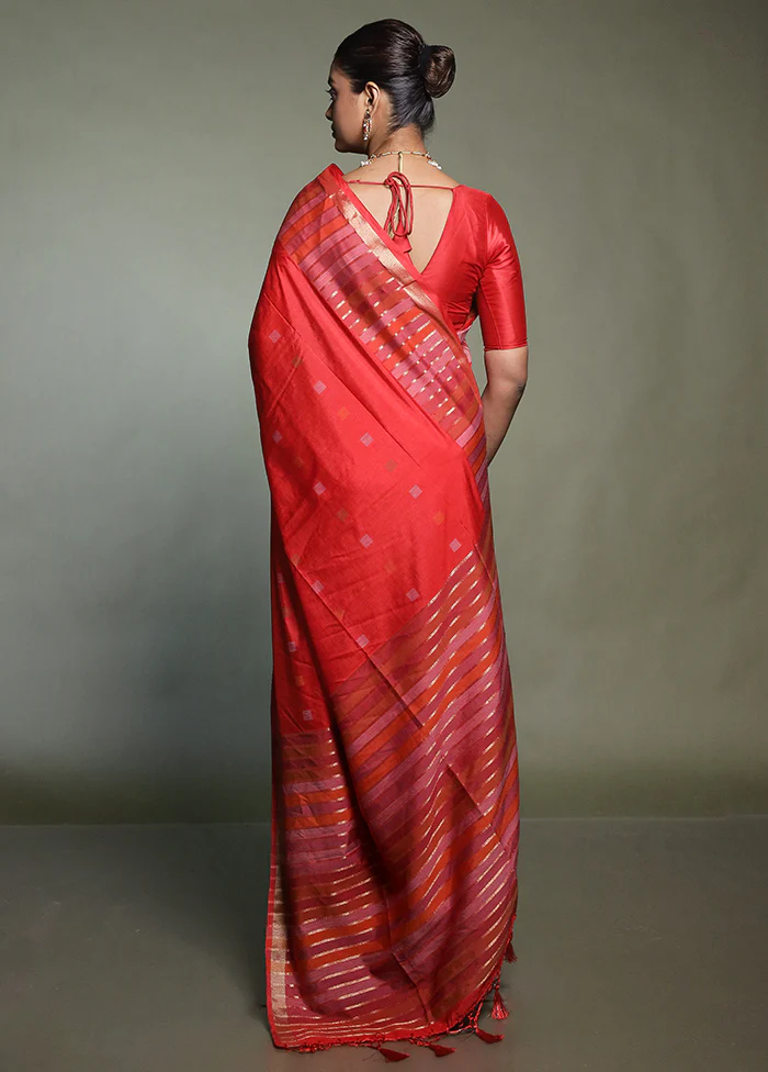 Red Dupion Silk Saree With Blouse Piece - Image 3