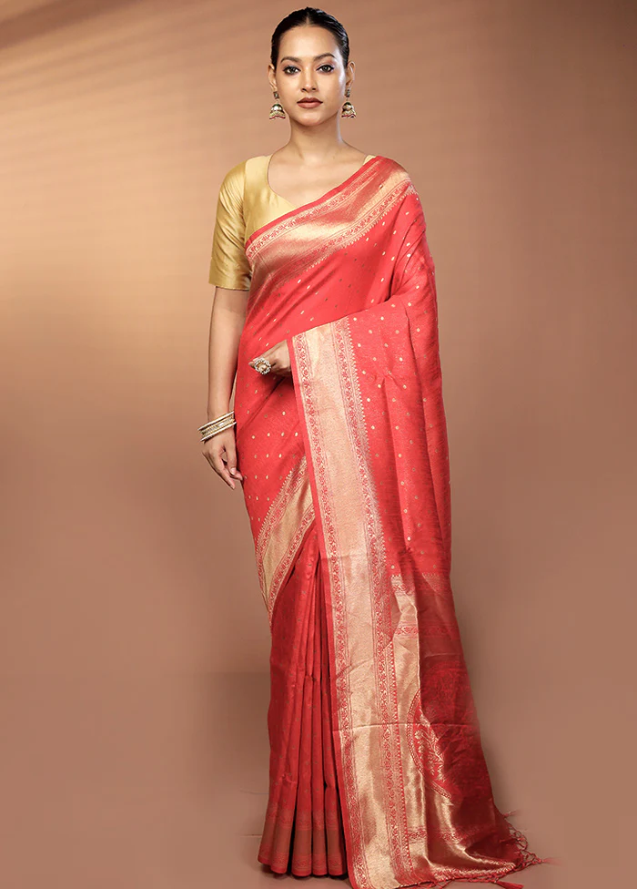 Red Dupion Silk Saree With Blouse Piece - Image 2
