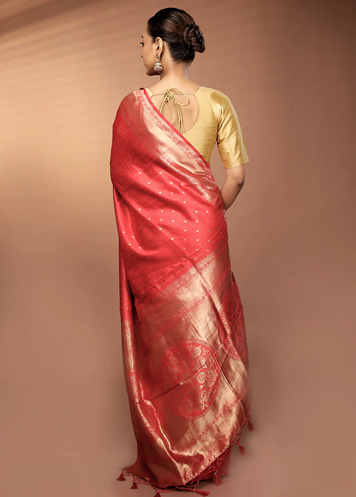 Red Dupion Silk Saree With Blouse Piece - Image 3