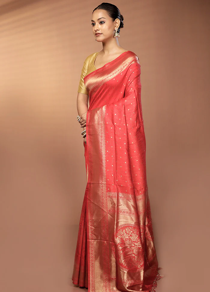 Red Dupion Silk Saree With Blouse Piece - Image 4
