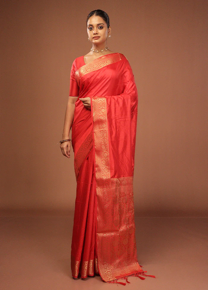 Red Dupion Silk Saree With Blouse Piece - Image 2