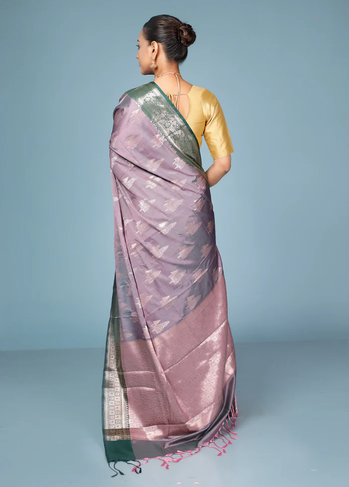 Red Dupion Silk Saree With Blouse Piece - Image 3