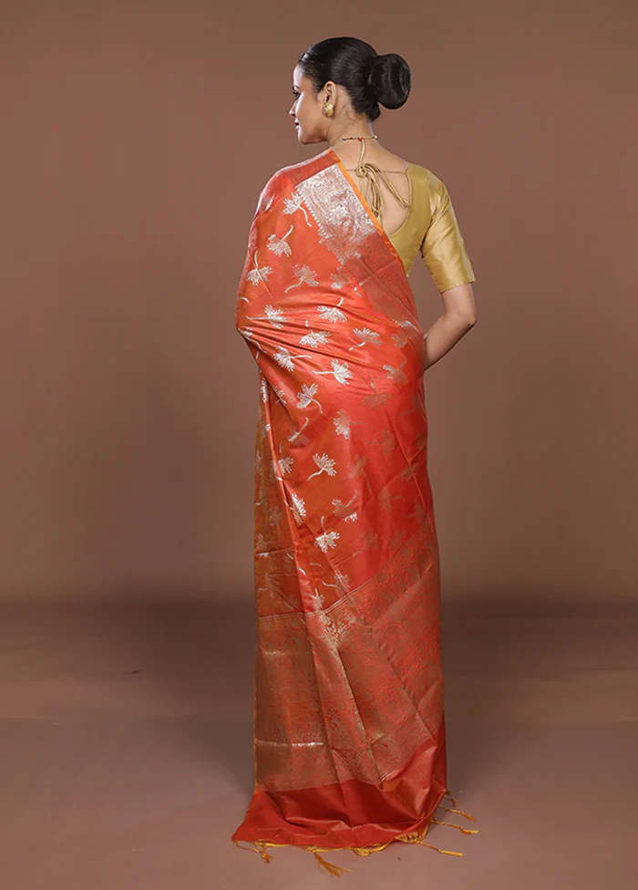 Red Dupion Silk Saree With Blouse Piece - Image 3