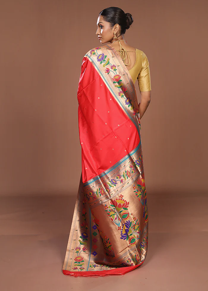 Red Dupion Silk Saree With Blouse Piece - Image 3