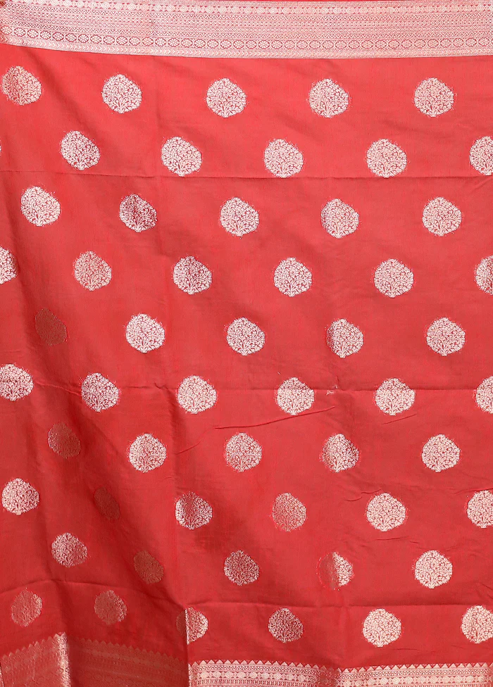 Red Dupion Silk Saree With Blouse Piece - Image 5
