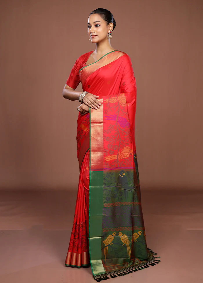Red Dupion Silk Saree With Blouse Piece - Image 4