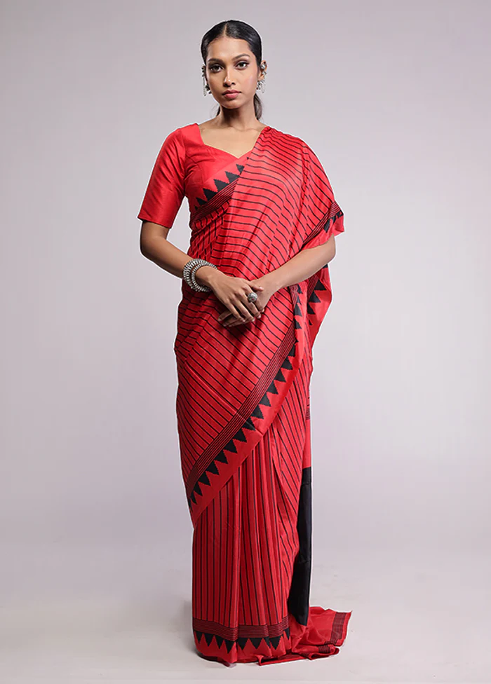 Red Dupion Silk Saree With Blouse Piece - Image 2