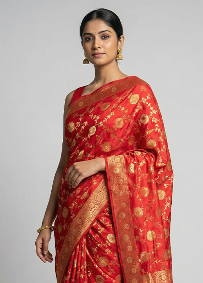 Red Dupion Silk Saree With Blouse Piece - Image 2