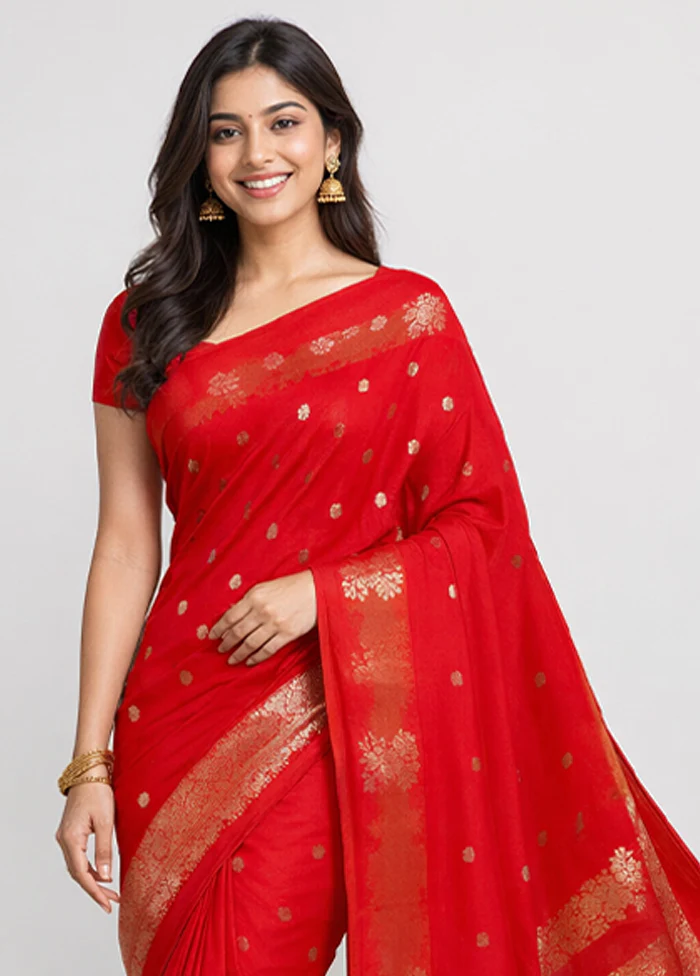 Red Dupion Silk Saree With Blouse Piece - Image 2