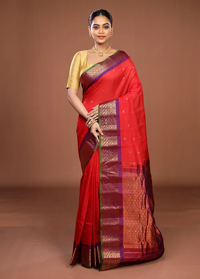 Red Gadwal Pure Silk Saree Without Blouse Piece - Image 2