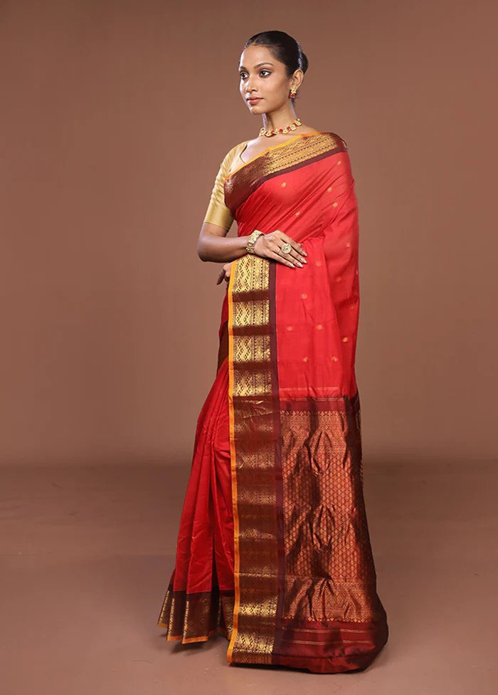 Red Gadwal Pure Silk Saree Without Blouse Piece - Image 4