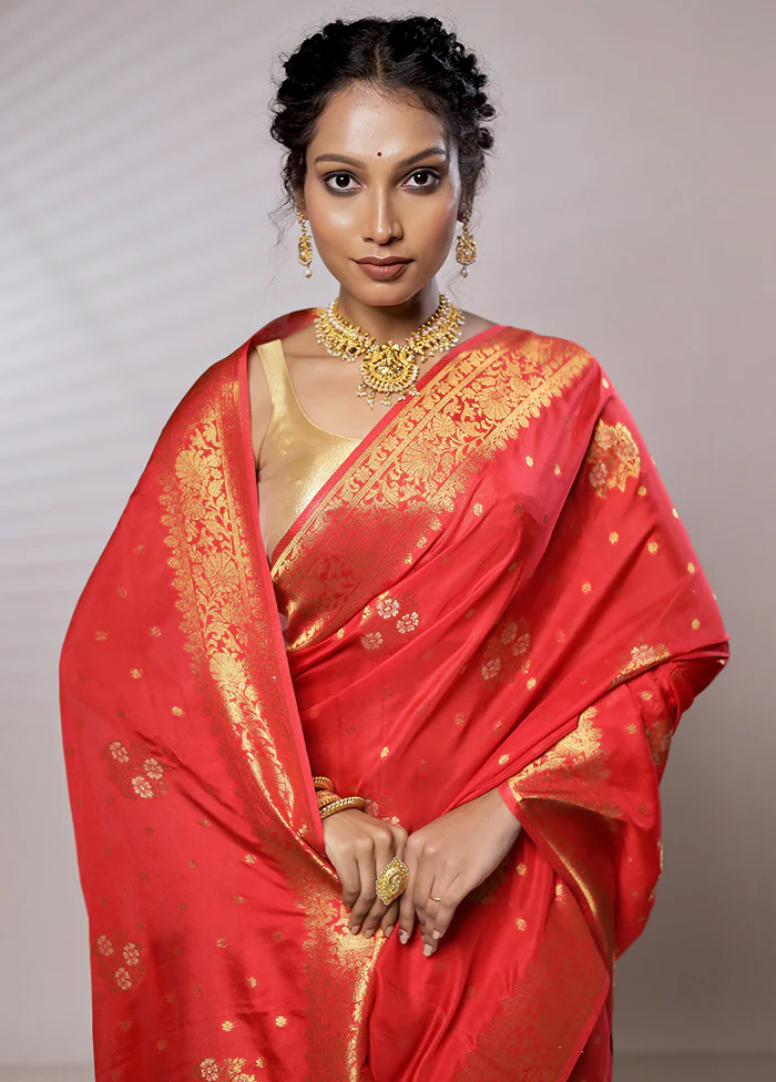 Red Georgette Saree With Blouse Piece - Image 2