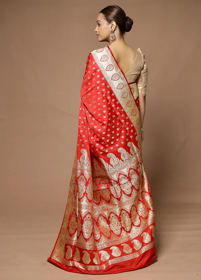 Red Handloom Banarasi Pure Silk Saree With Blouse Piece - Image 3