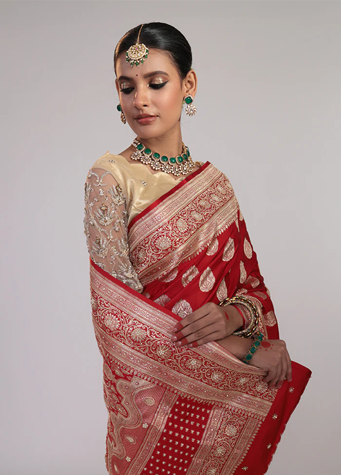 Red Handloom Banarasi Pure Silk Saree With Blouse Piece - Image 2