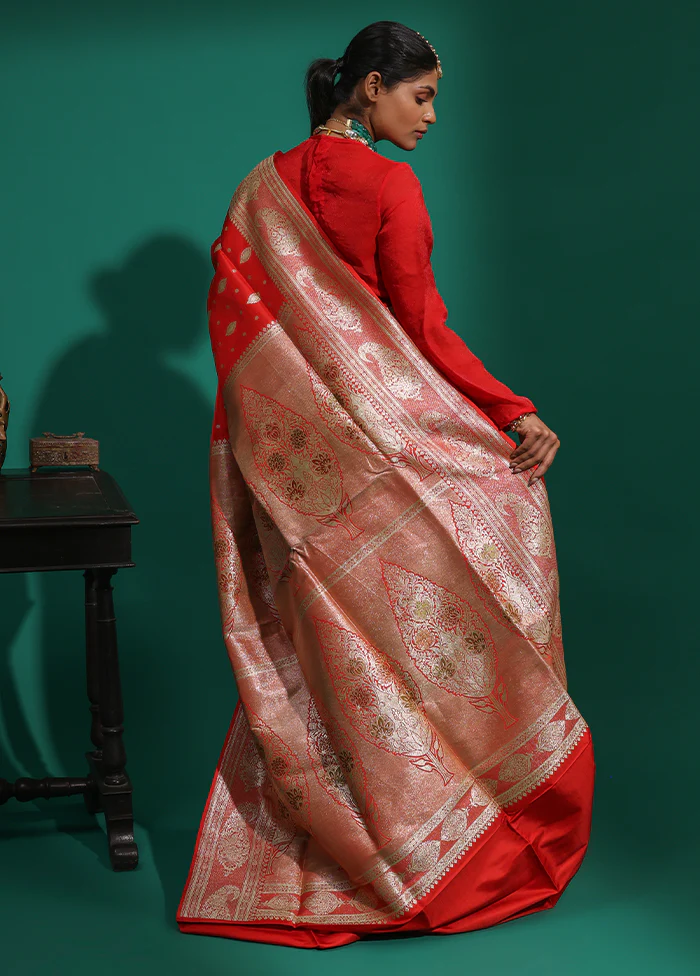 Red Handloom Banarasi Pure Silk Saree With Blouse Piece - Image 3
