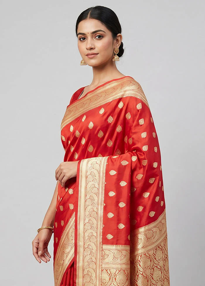 Red Handloom Banarasi Pure Silk Saree With Blouse Piece - Image 2