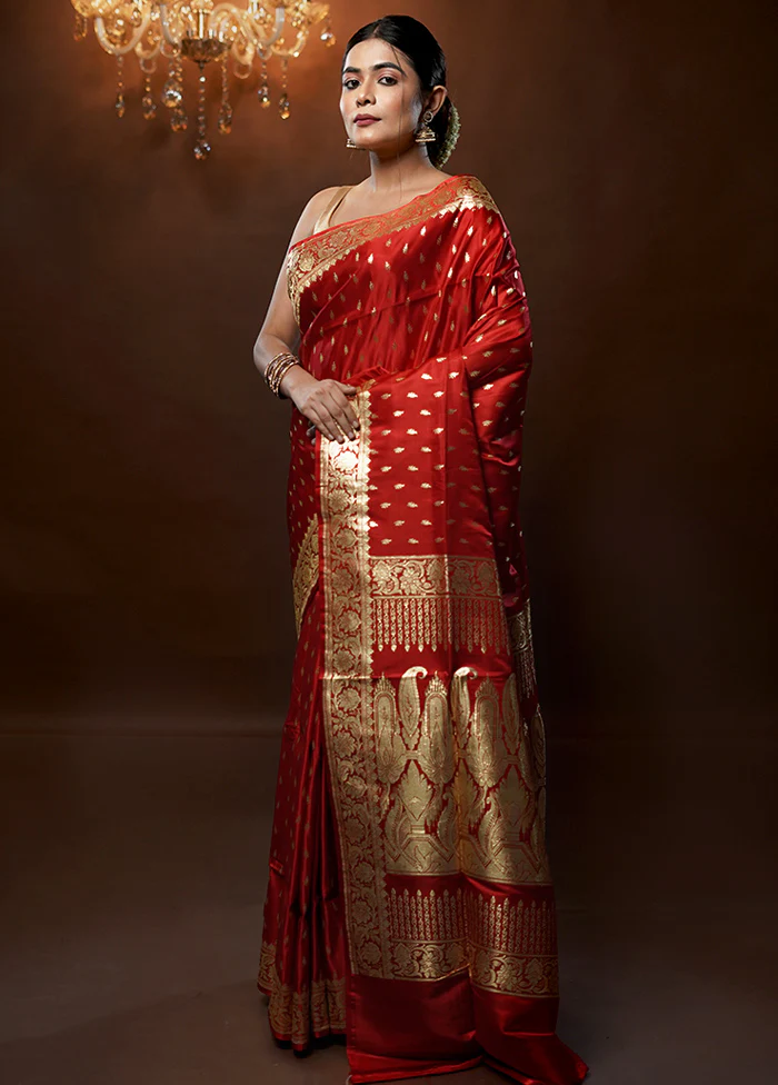 Red Handloom Banarasi Pure Silk Saree With Blouse Piece - Image 4