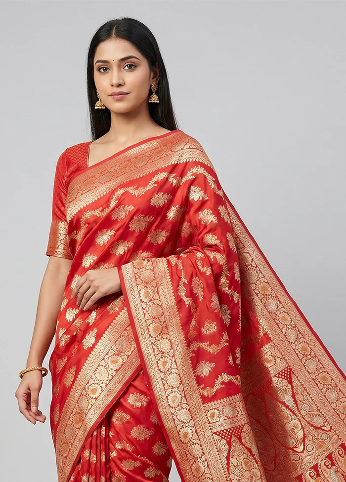 Red Handloom Banarasi Pure Silk Saree With Blouse Piece - Image 2