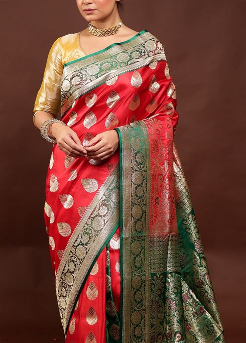 Red Handloom Banarasi Pure Silk Saree With Blouse Piece - Image 5