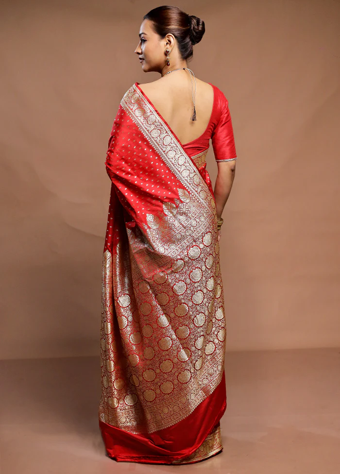 Red Handloom Banarasi Pure Silk Saree With Blouse Piece - Image 3